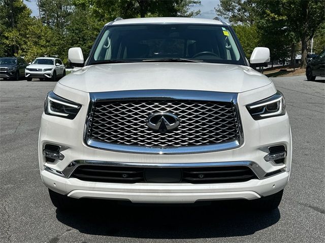 2023 INFINITI QX80 Luxe