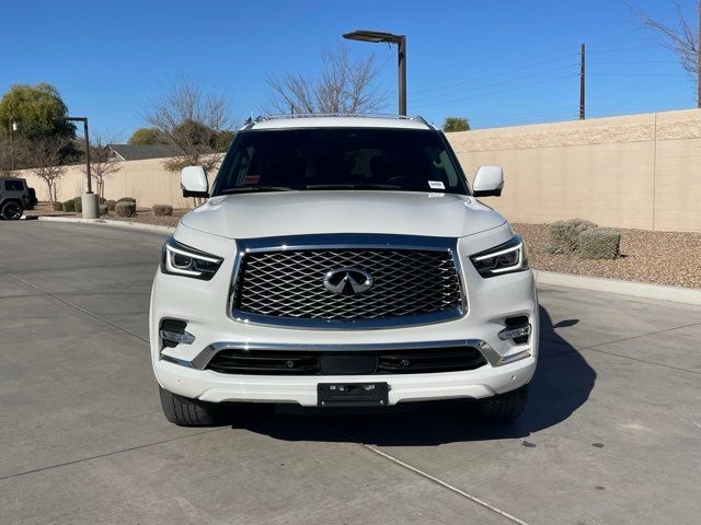 2023 INFINITI QX80 Luxe