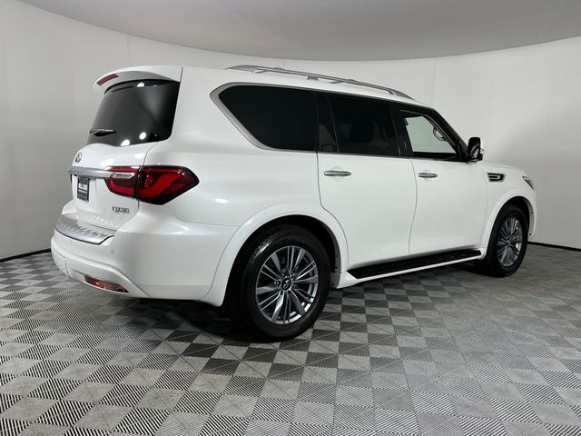 2023 INFINITI QX80 Luxe