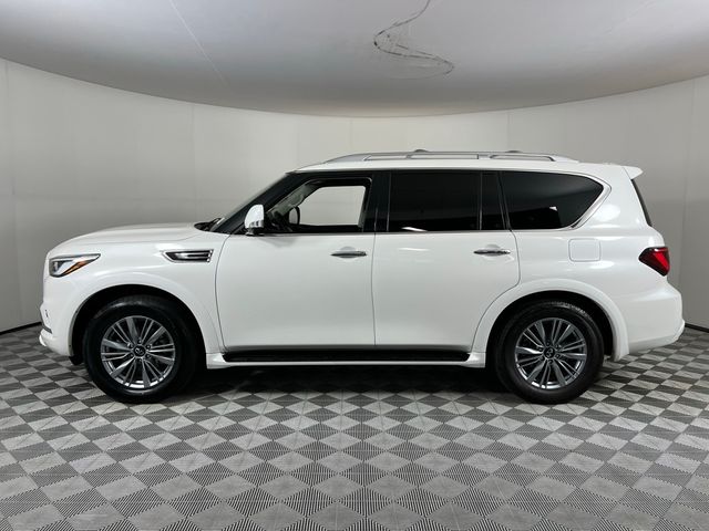 2023 INFINITI QX80 Luxe