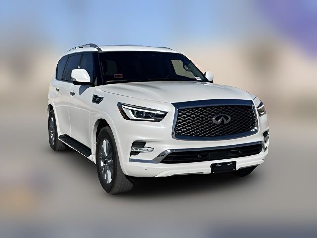 2023 INFINITI QX80 Luxe