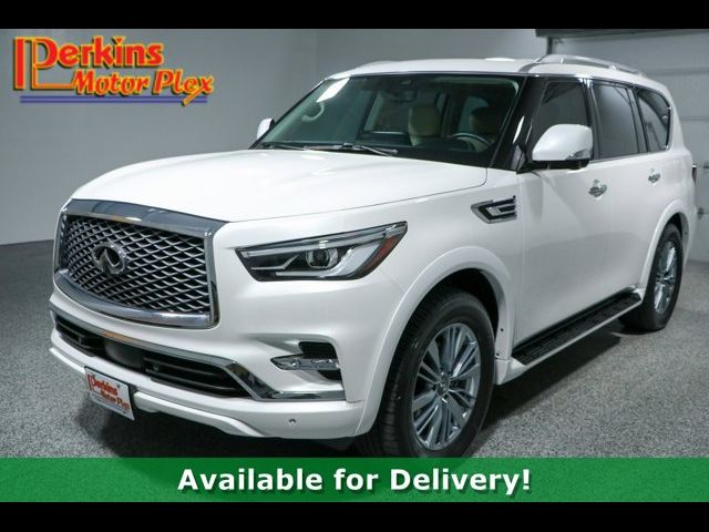 2023 INFINITI QX80 Luxe