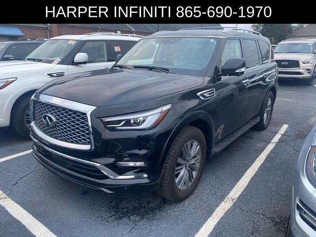 2023 INFINITI QX80 Luxe