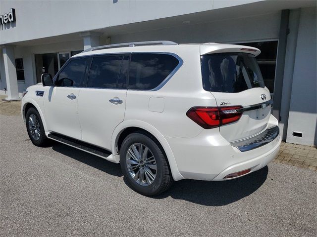 2023 INFINITI QX80 Luxe