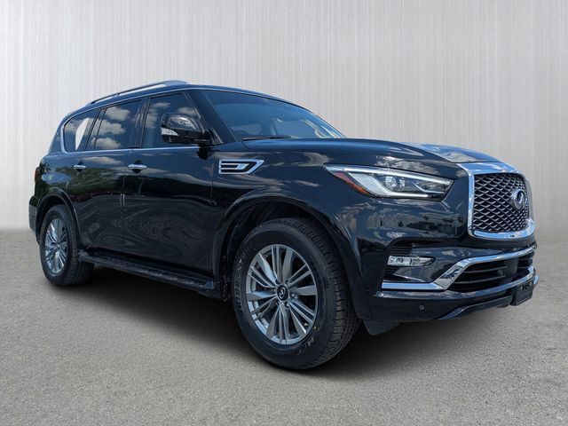 2023 INFINITI QX80 Luxe