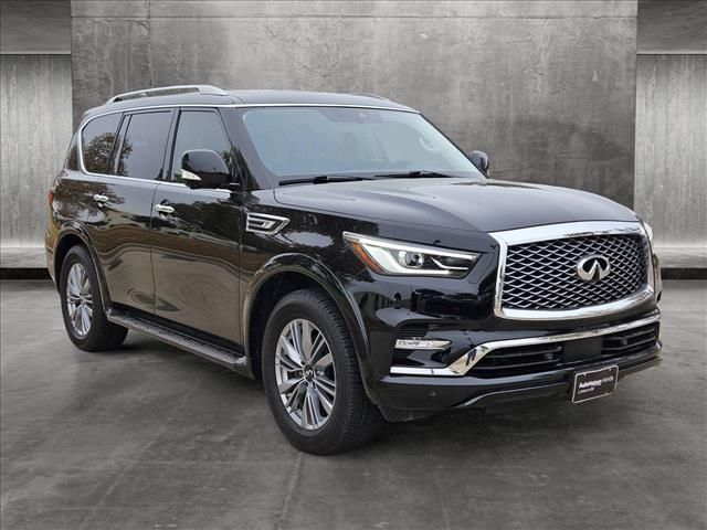 2023 INFINITI QX80 Luxe