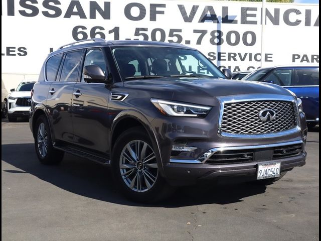 2023 INFINITI QX80 Luxe