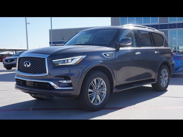 2023 INFINITI QX80 Luxe