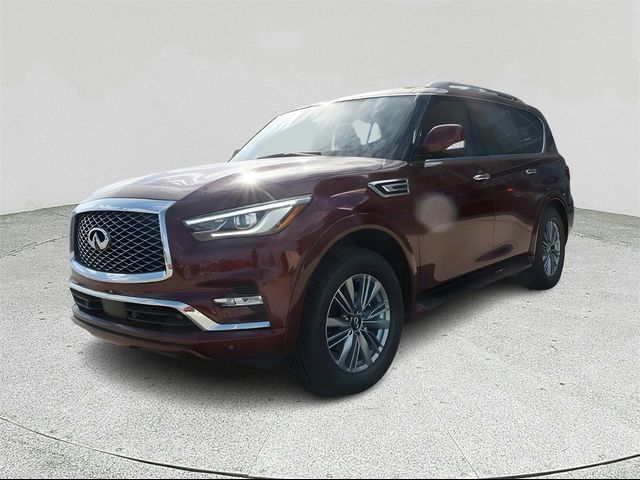 2023 INFINITI QX80 Luxe