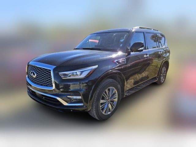 2023 INFINITI QX80 Luxe