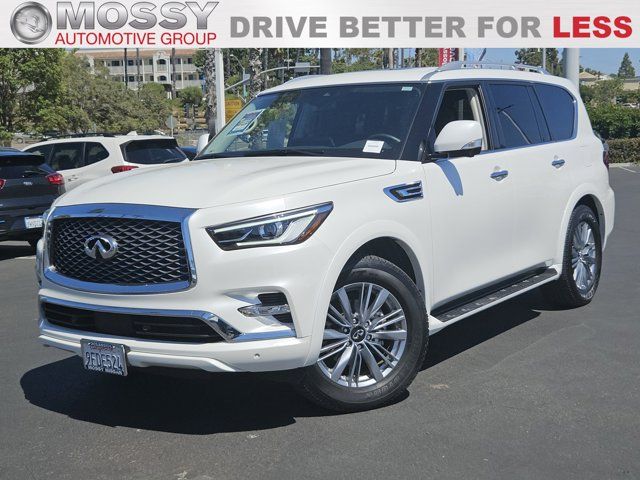 2023 INFINITI QX80 Luxe