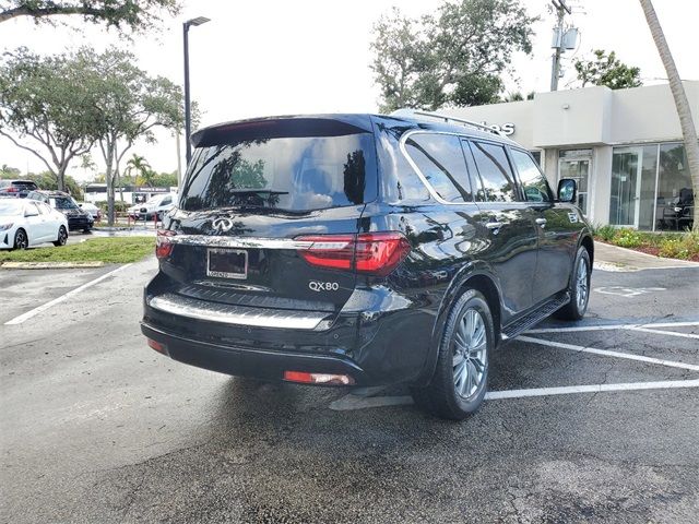 2023 INFINITI QX80 Luxe