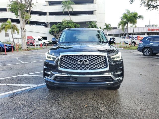 2023 INFINITI QX80 Luxe