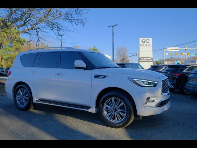 2023 INFINITI QX80 Luxe