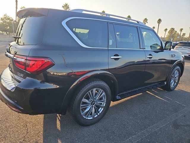 2023 INFINITI QX80 Luxe