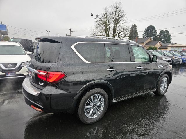 2023 INFINITI QX80 Luxe