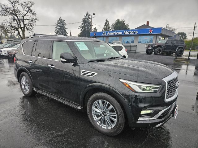 2023 INFINITI QX80 Luxe