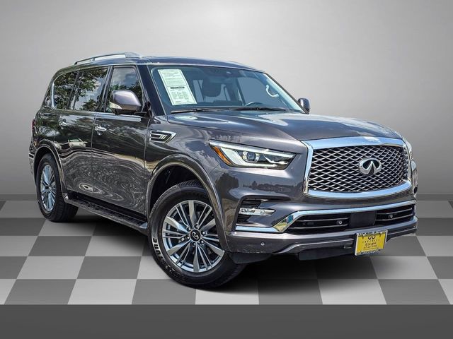 2023 INFINITI QX80 Luxe