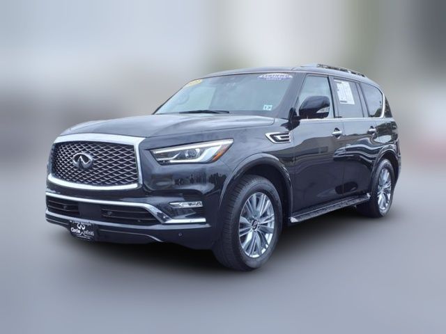 2023 INFINITI QX80 Luxe