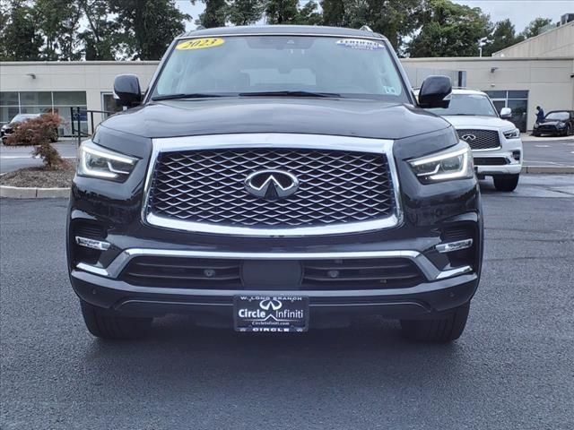 2023 INFINITI QX80 Luxe