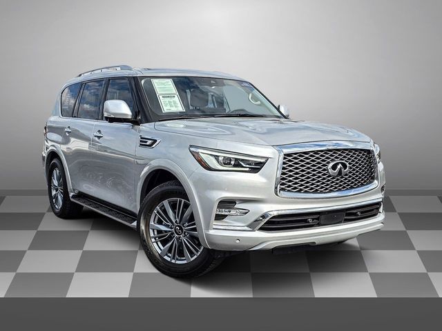 2023 INFINITI QX80 Luxe