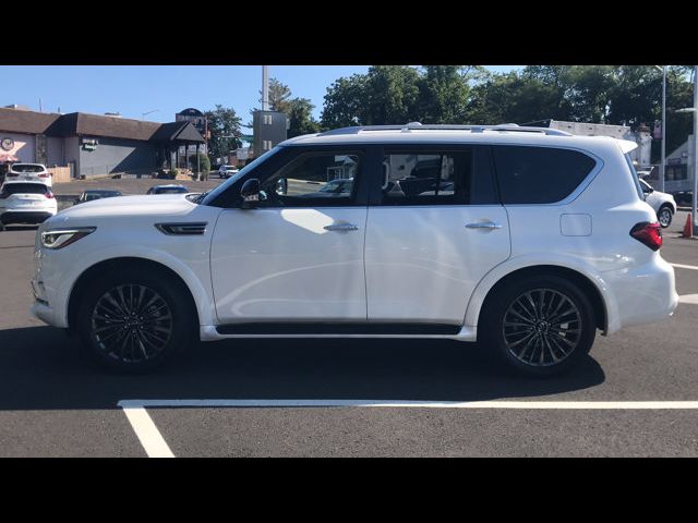 2023 INFINITI QX80 Premium Select