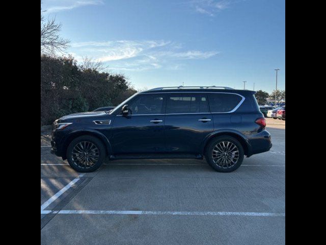 2023 INFINITI QX80 Premium Select