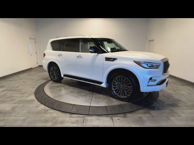 2023 INFINITI QX80 Premium Select