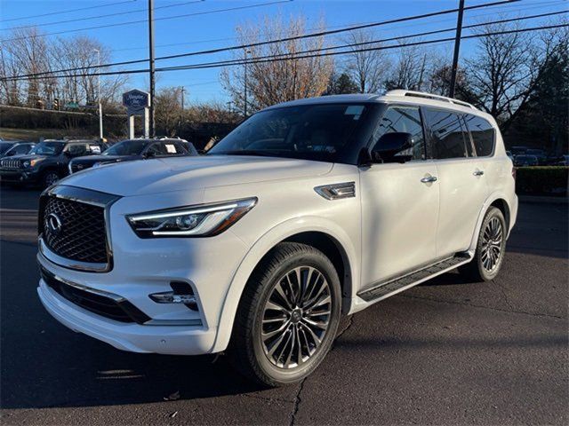 2023 INFINITI QX80 Premium Select