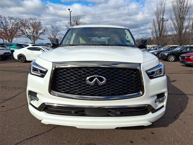 2023 INFINITI QX80 Premium Select