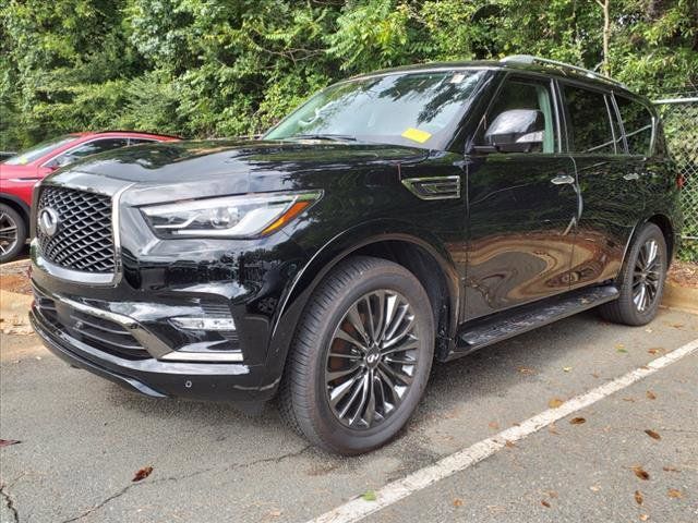 2023 INFINITI QX80 Premium Select