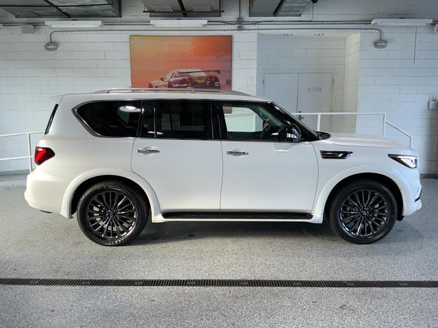 2023 INFINITI QX80 Premium Select