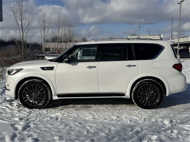 2023 INFINITI QX80 Premium Select