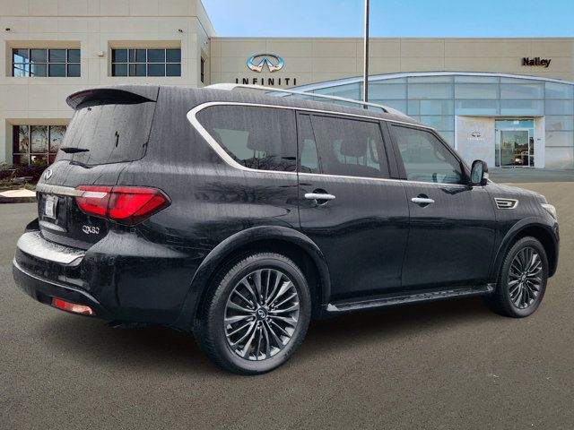 2023 INFINITI QX80 Premium Select