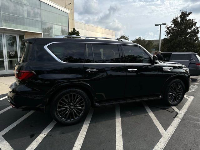 2023 INFINITI QX80 Premium Select