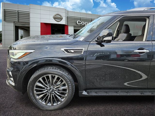 2023 INFINITI QX80 Premium Select