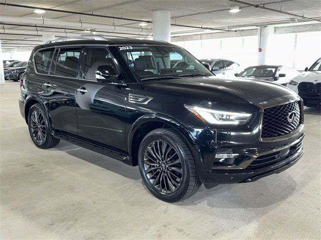 2023 INFINITI QX80 Premium Select