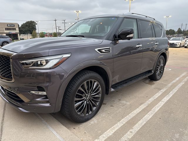 2023 INFINITI QX80 Premium Select