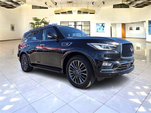2023 INFINITI QX80 Premium Select