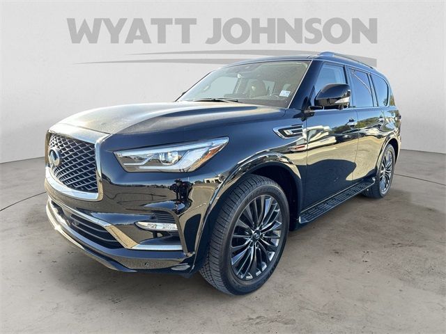 2023 INFINITI QX80 Premium Select