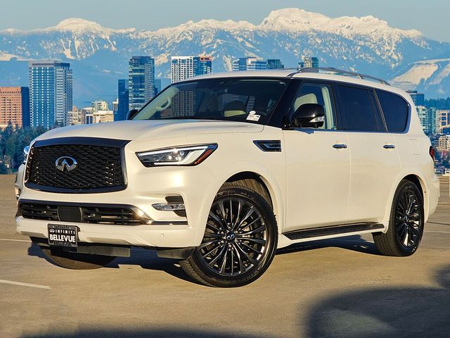 2023 INFINITI QX80 Luxe