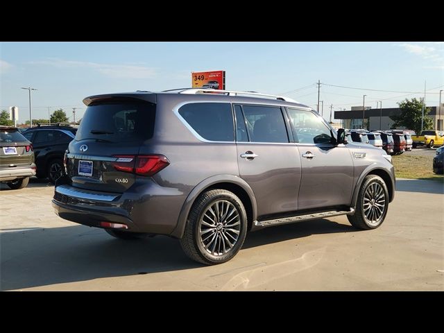 2023 INFINITI QX80 Premium Select