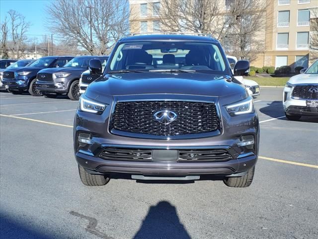 2023 INFINITI QX80 Premium Select