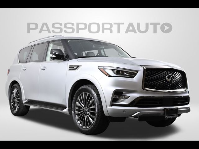 2023 INFINITI QX80 Premium Select