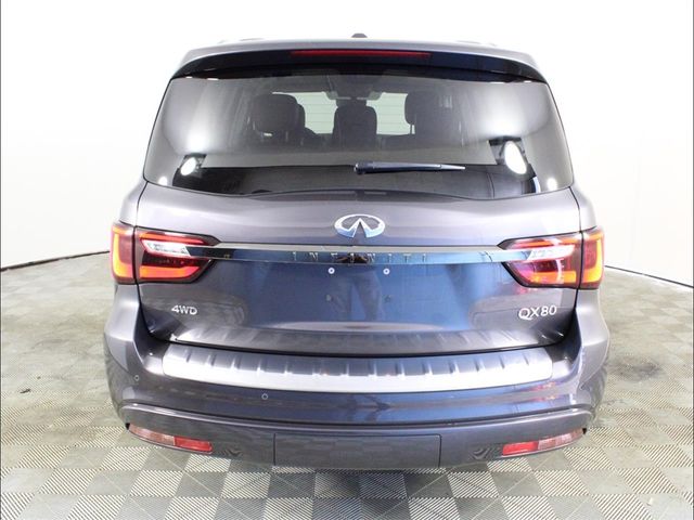 2023 INFINITI QX80 Premium Select