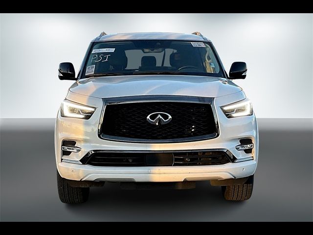 2023 INFINITI QX80 Premium Select