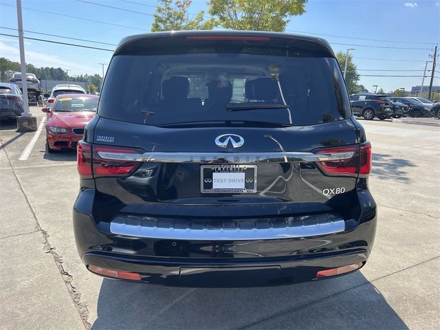 2023 INFINITI QX80 Premium Select