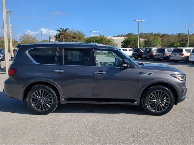 2023 INFINITI QX80 Premium Select