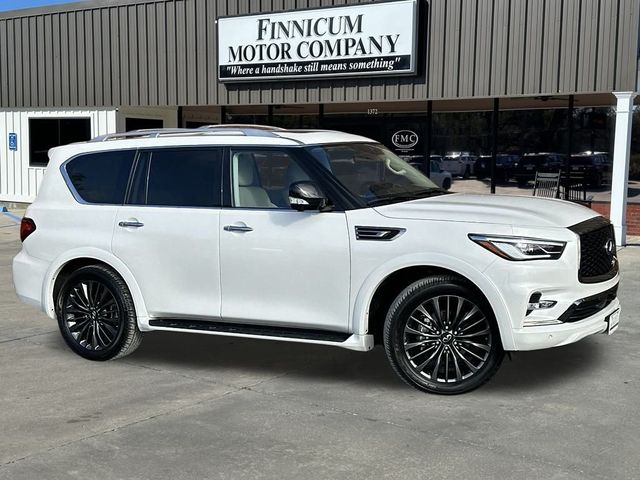 2023 INFINITI QX80 Premium Select