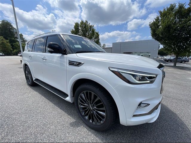 2023 INFINITI QX80 Premium Select